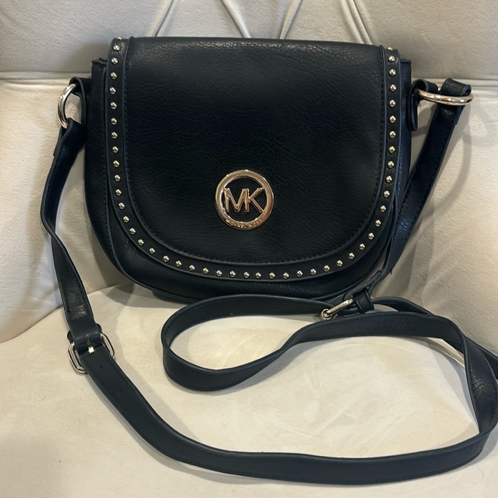 Excellent condition black cross body Michael Kors purse